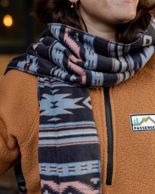 Passenger kvinner campfire resirkulert polar fleece skjerf dyp marineblå vintage geo 060241092