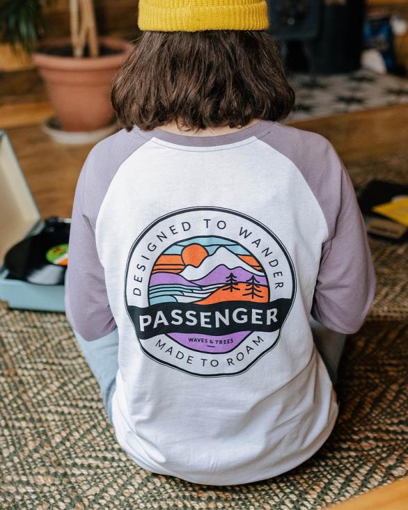 Passenger kvinner wilds resirkulert bomull oversized ls t-skjorte støvete syrin 06024872