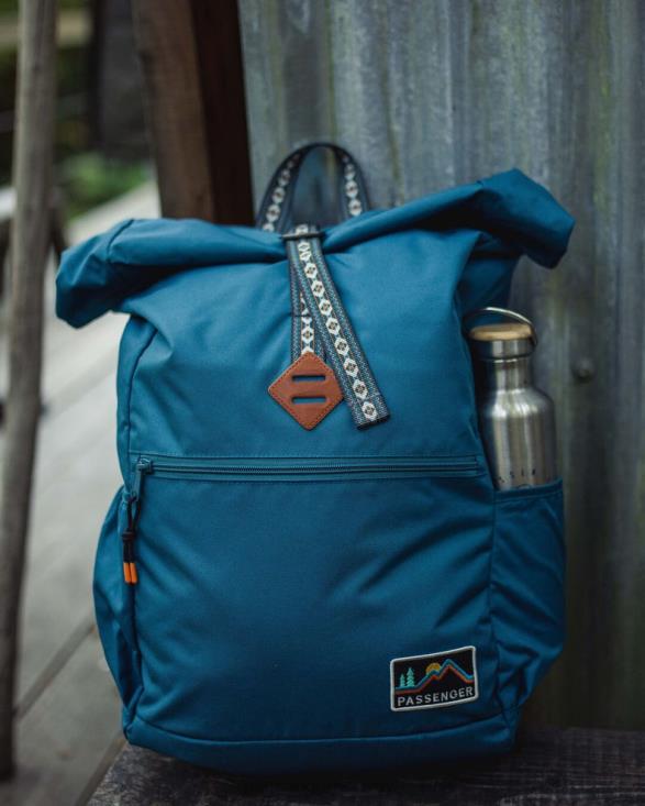 Passenger menn backwoods resirkulert rolltop 32l ask blå 06024549